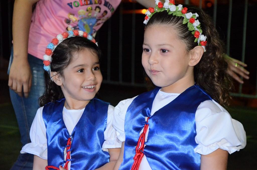 Projeto “Volta ao Mundo Num Balão” do CEI “Clarinda Dias” é finalizado com apresentações no Arena Mix Projeto “Volta ao Mundo Num Balão” do CEI “Clarinda Dias” é finalizado com apresentações no Arena Mix