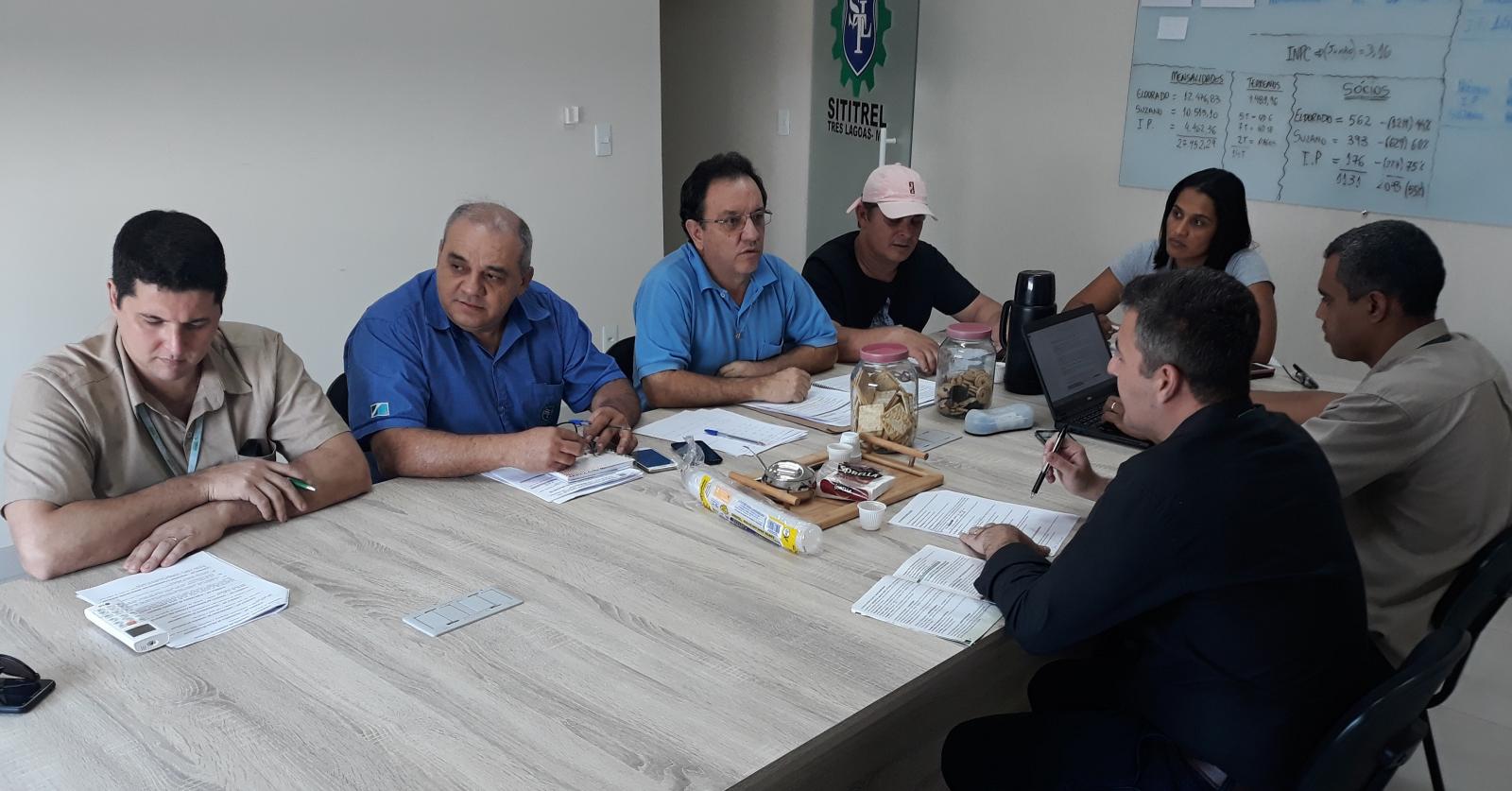Sindicato recusa primeira proposta salarial da Eldorado Brasil Sindicato recusa primeira proposta salarial da Eldorado Brasil