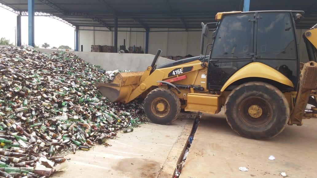 CONSCIÊNCIA AMBIENTAL: SEMEA e Cooperativa conseguem arrecadar quase 31 toneladas de vidro