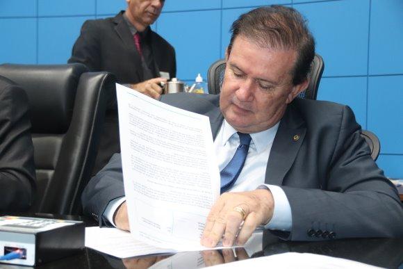 Eduardo Rocha apresenta indicação em que solicita revitalização de duas áreas de esportes de TL