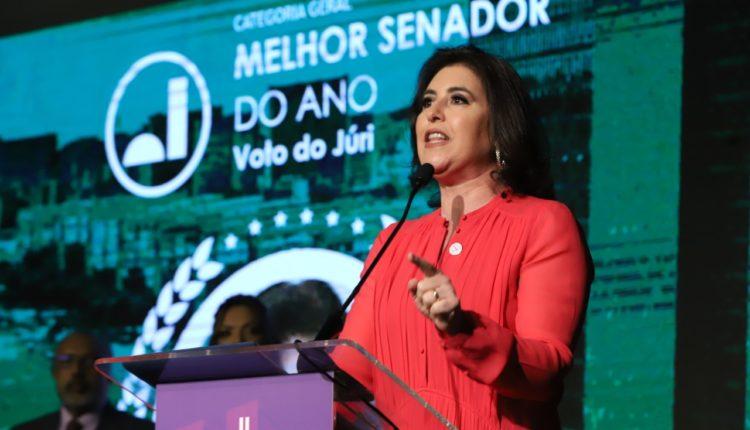 Simone Tebet é eleita melhor senadora do ano pelos jurados Simone Tebet é eleita melhor senadora do ano pelos jurados