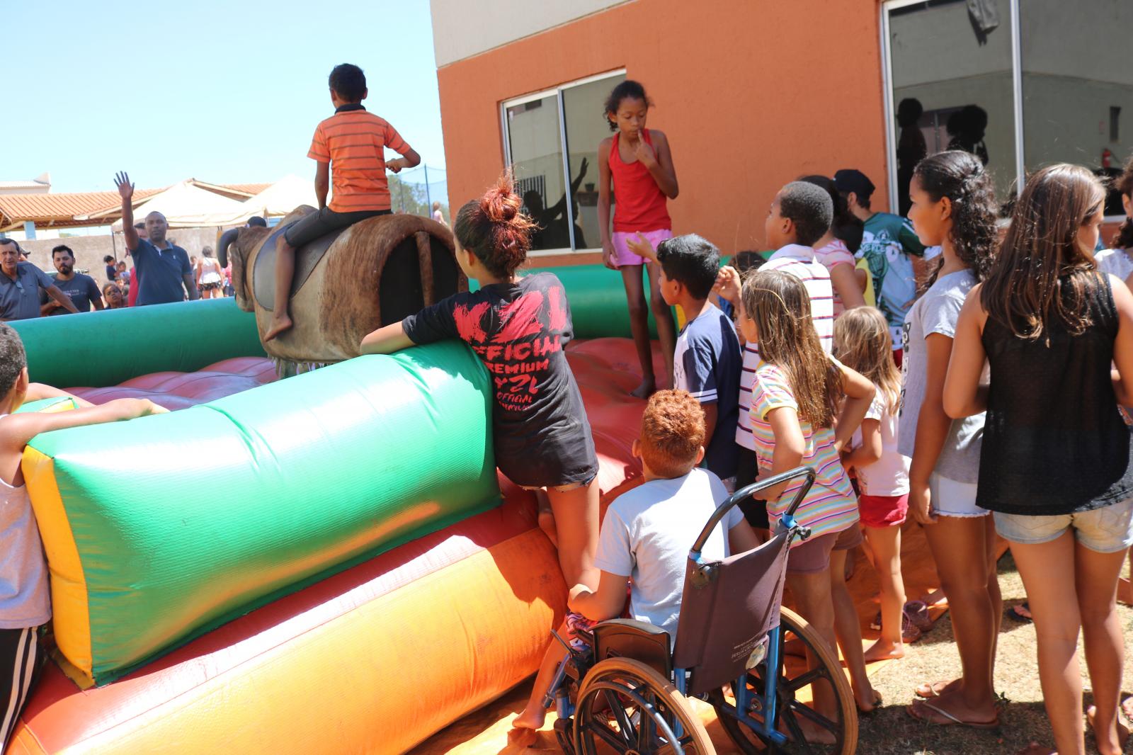 Vereador André Bittencourt realiza festa para crianças do Novo Oeste 2