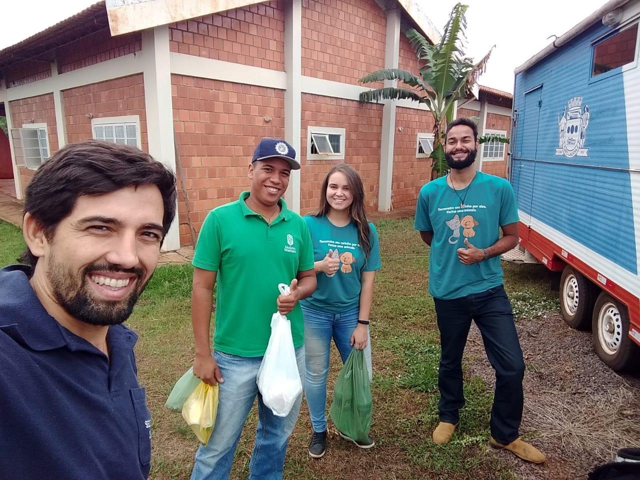 Equipe do Castramóvel desloca-se do Distrito de Garcias para a escola do Bairro Vila Alegre