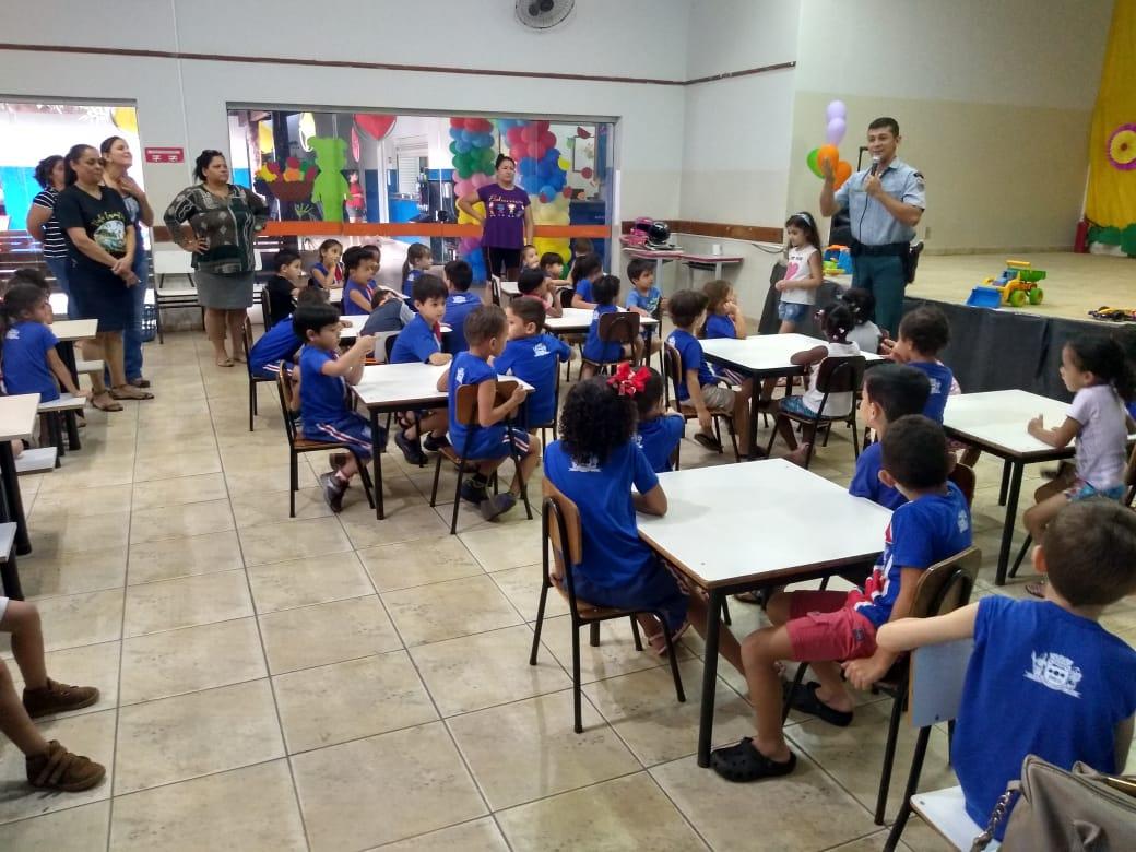 Policial Militar realiza palestra para alunos do Centro de Educação Infantil Interlagos