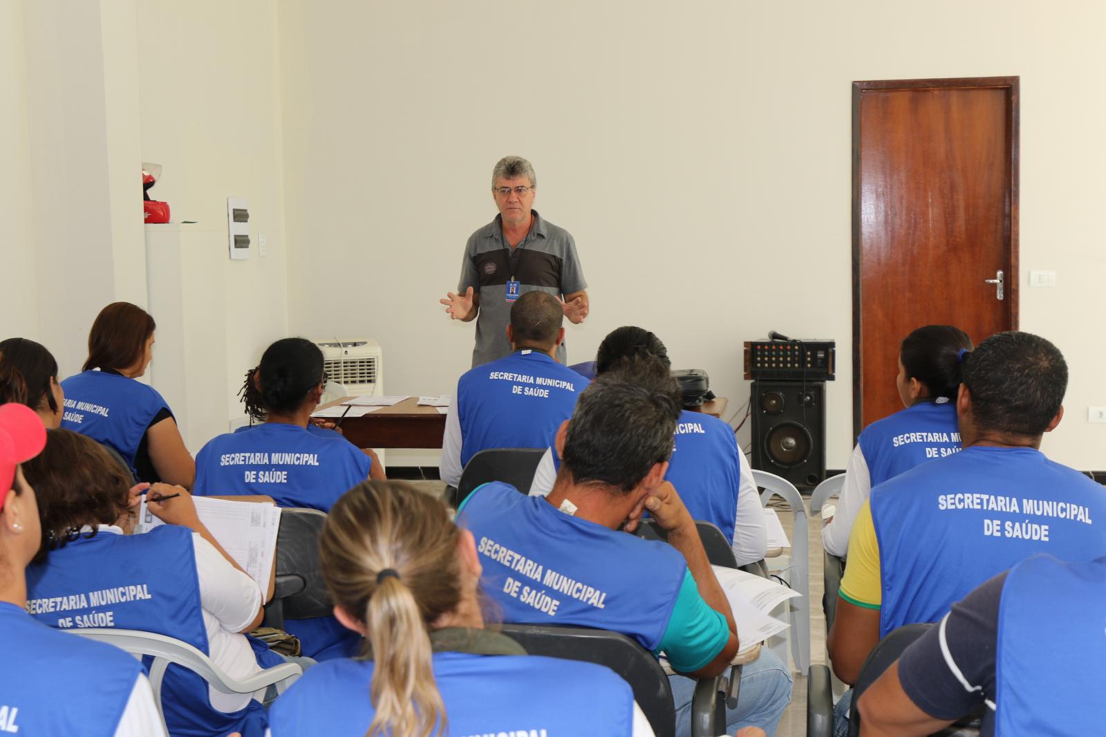 Agentes de Endemias passam por treinamento para eficiência no controle da Dengue e Leishmaniose