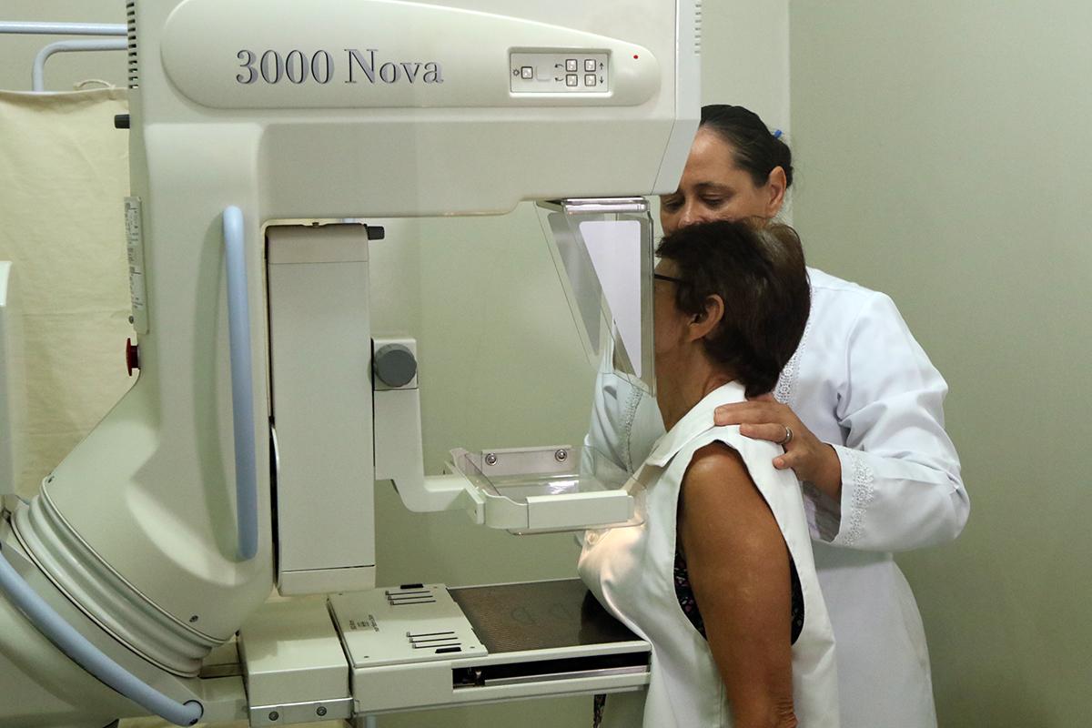 Ações da Saúde movimentaram Clínica da Mulher em Outubro Rosa Ações da Saúde movimentaram Clínica da Mulher em Outubro Rosa