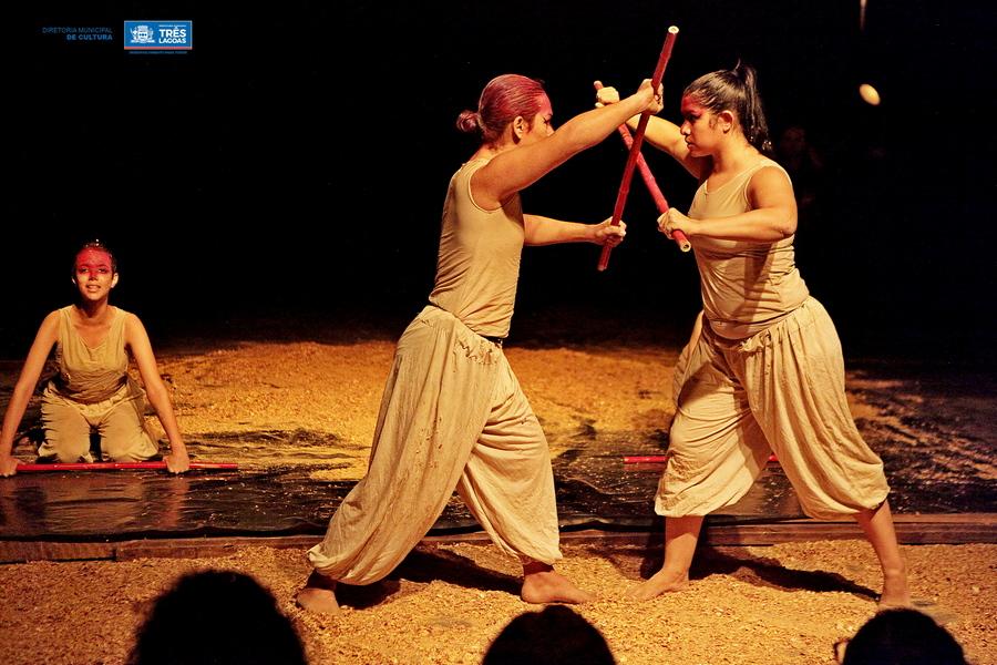 Alunos de teatro da Diretoria de Cultura apresentaram peças como conclusão de curso
