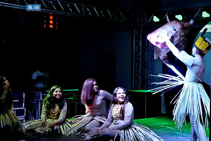 Alunos de teatro da Diretoria de Cultura apresentaram peças como conclusão de curso