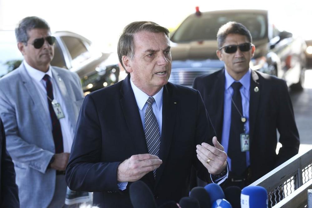 Bolsonaro assina MP de incentivo à regularização de dívidas com a União; desconto é de até 70% Bolsonaro assina MP de incentivo à regularização de dívidas com a União; desconto é de até 70%