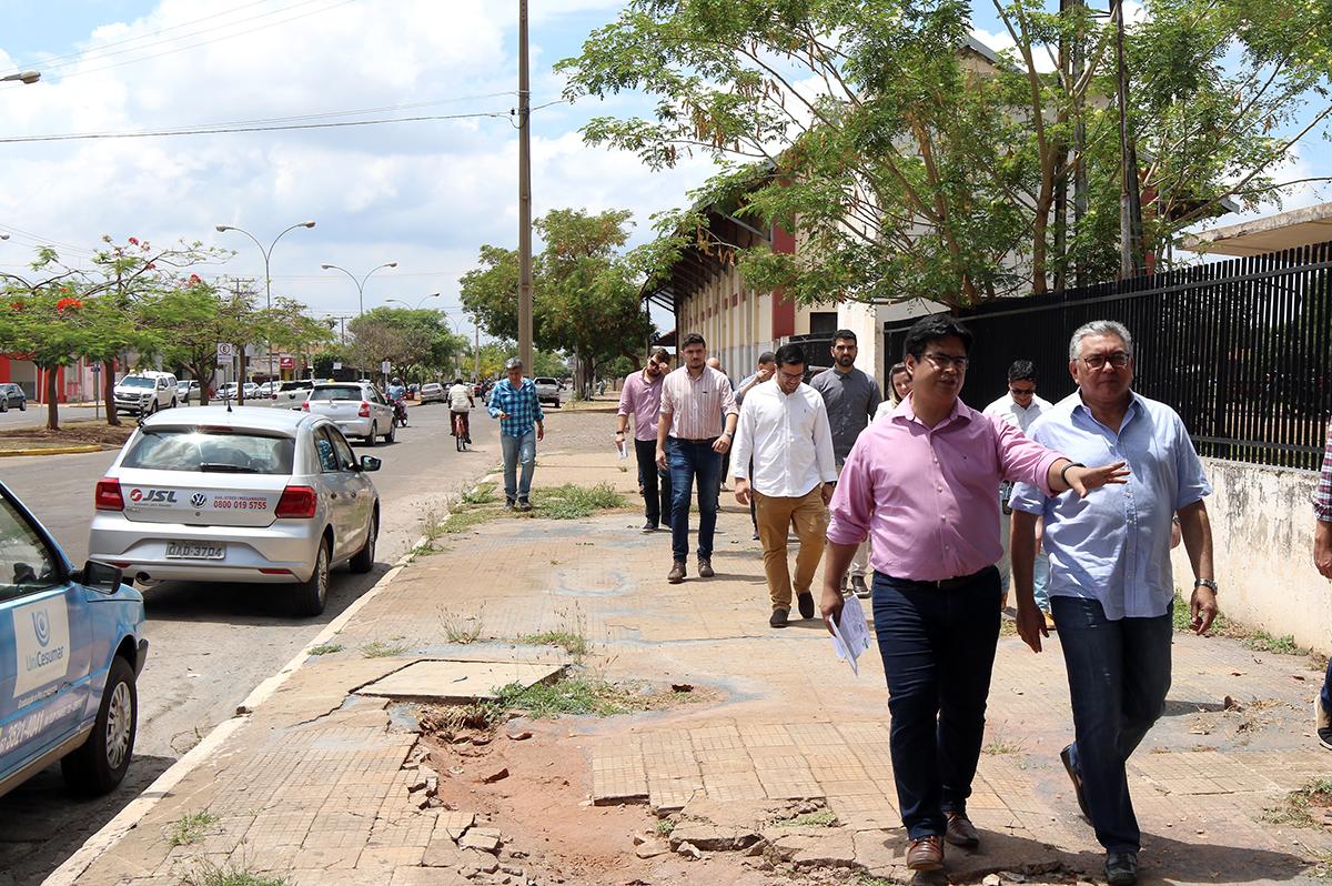 Cada vez mais próxima de solução em drenagens, Três Lagoas recebe técnicos da CAF para conhecer pontos críticos Cada vez mais próxima de solução em drenagens, Três Lagoas recebe técnicos da CAF para conhecer pontos críticos