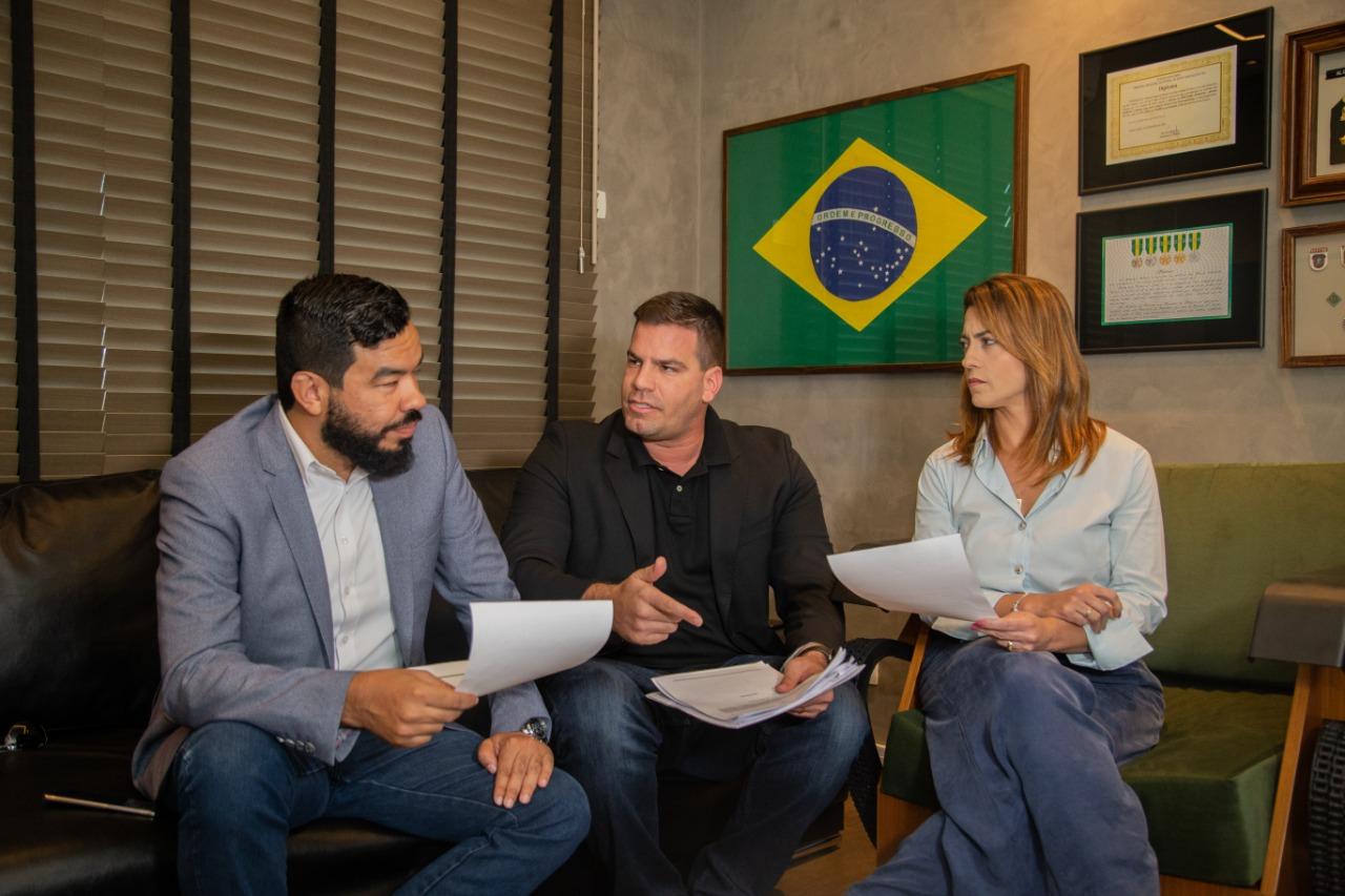 Capitão Contar pede apoio à bancada federal do PSL contra taxa da energia solar Capitão Contar pede apoio à bancada federal do PSL contra taxa da energia solar