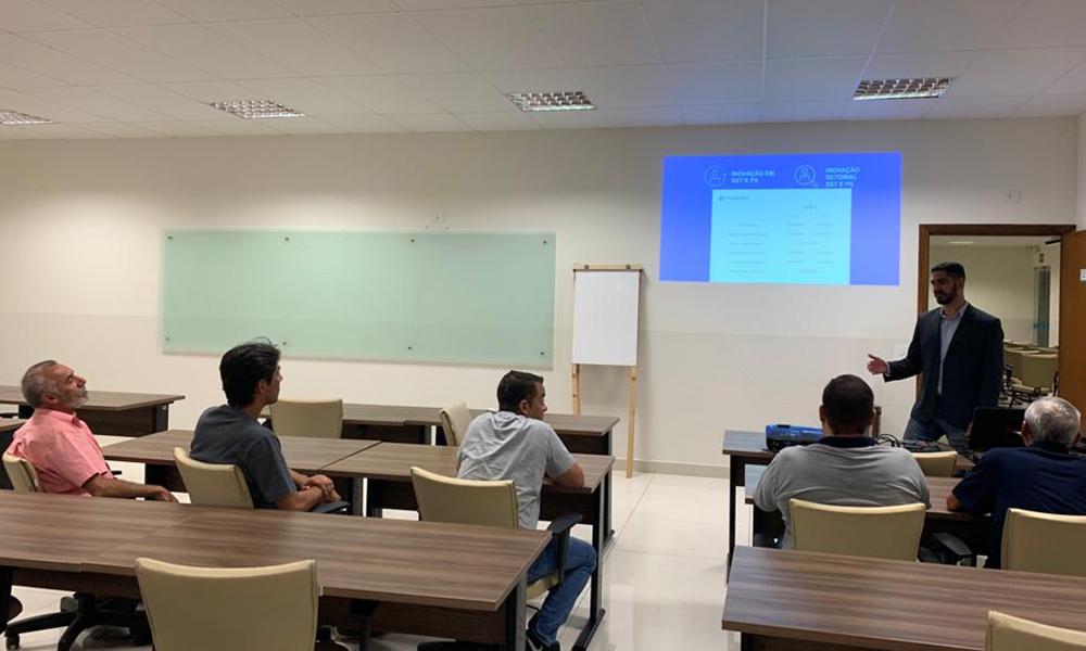 Em Três Lagoas, empresários tiram dúvidas sobre o Edital de Inovação Sesi e Senai Em Três Lagoas, empresários tiram dúvidas sobre o Edital de Inovação Sesi e Senai
