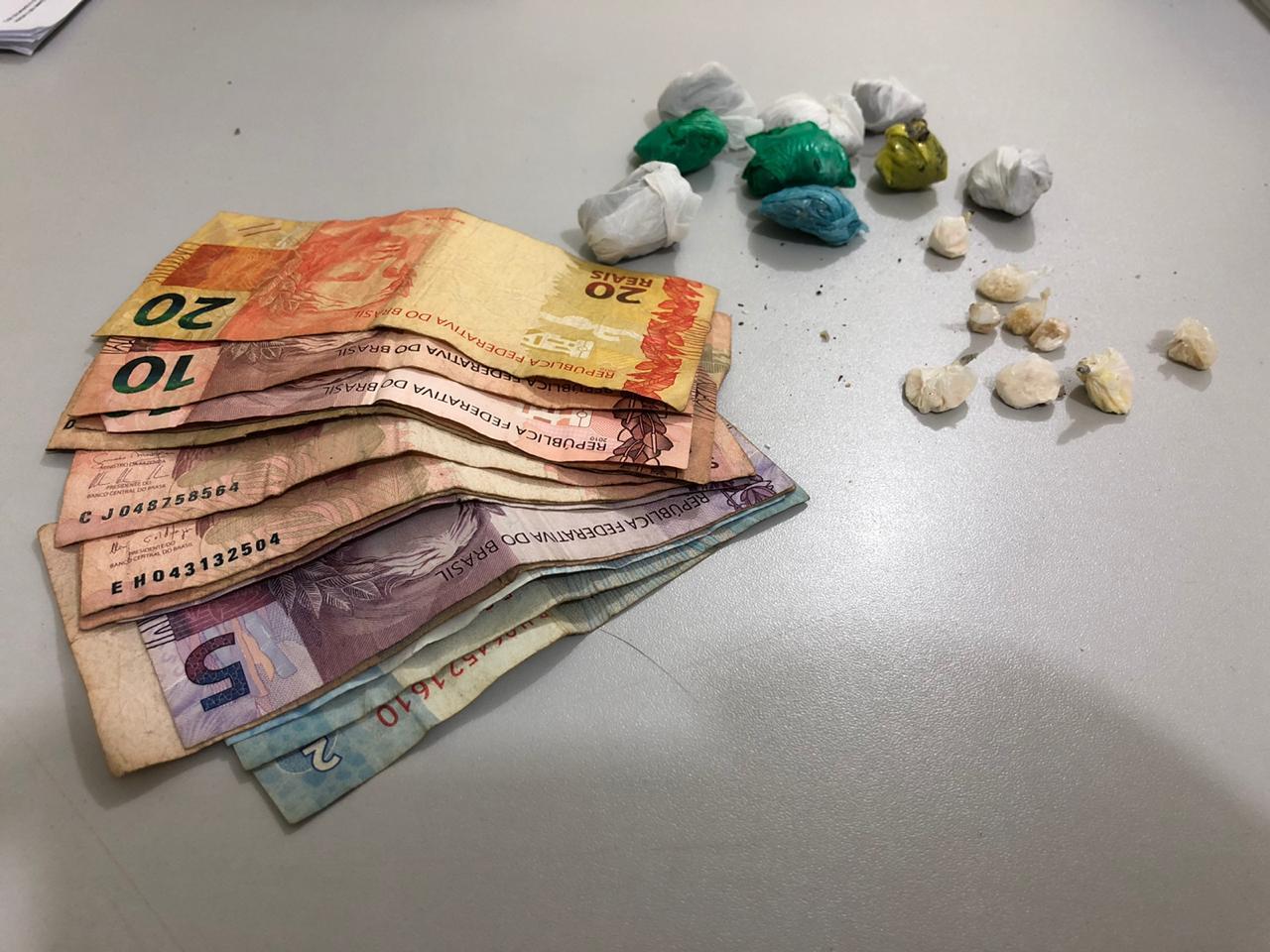 Polícia de Brasilândia prende autor de furto e fecha boca de fumo. Polícia de Brasilândia prende autor de furto e fecha boca de fumo.