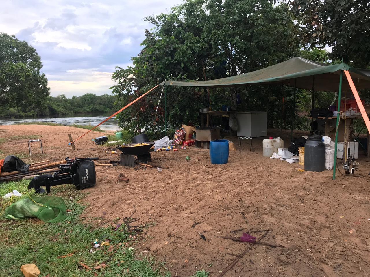 Polícia Militar Ambiental de Três Lagoas autua sete por pesca ilegal no rio Verde no município de Brasilândia