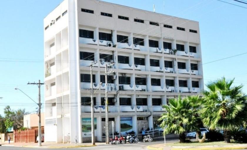 Prefeitura decreta ponto facultativo na próxima segunda (28), mas haverá aula normal na REME
