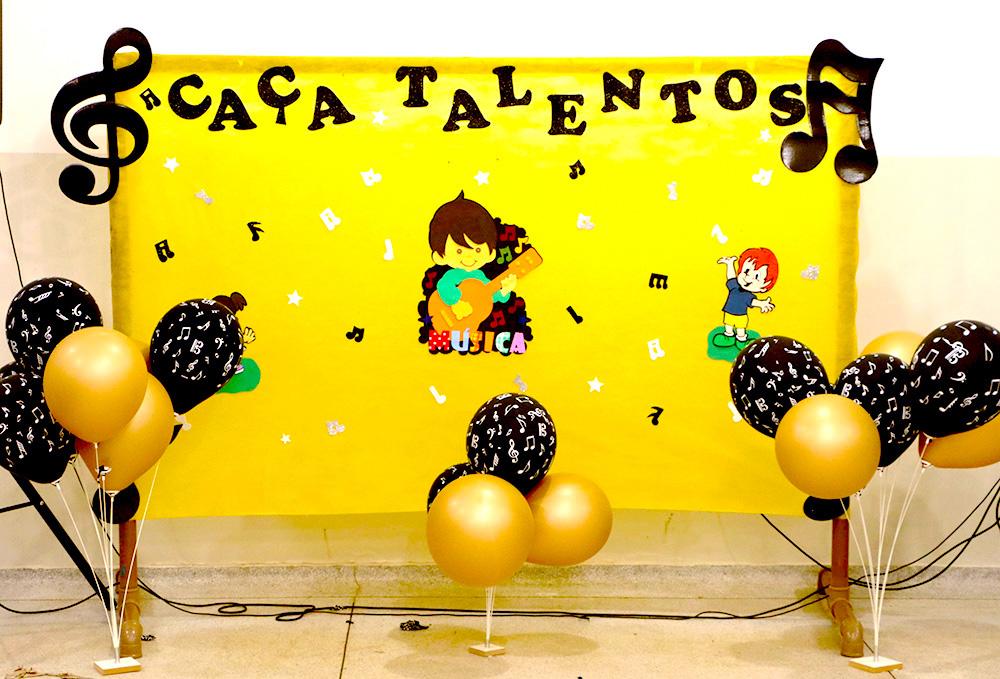 CAÇA TALENTOS - Concurso de canto de Escola Municipal de Três Lagoas reúne mais de 300 pessoas