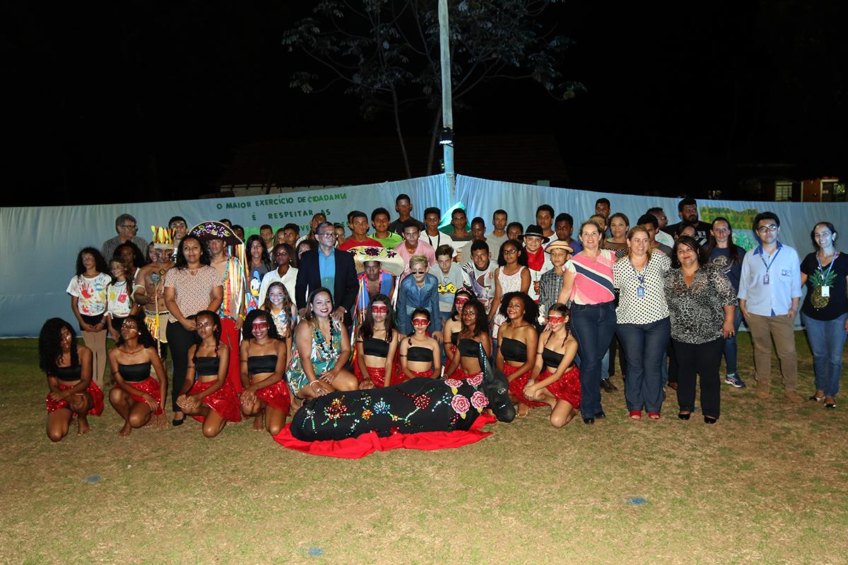 Encerramento de temas da Banda Cristo Redentor reúne educadores, famílias e amigos em noite especial