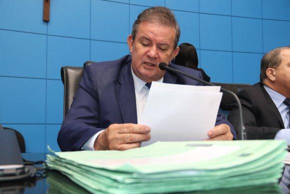 Eduardo Rocha solicita possibilidade de disponibilizar ambulância para Bombeiros de Costa Rica Eduardo Rocha solicita possibilidade de disponibilizar ambulância para Bombeiros de Costa Rica
