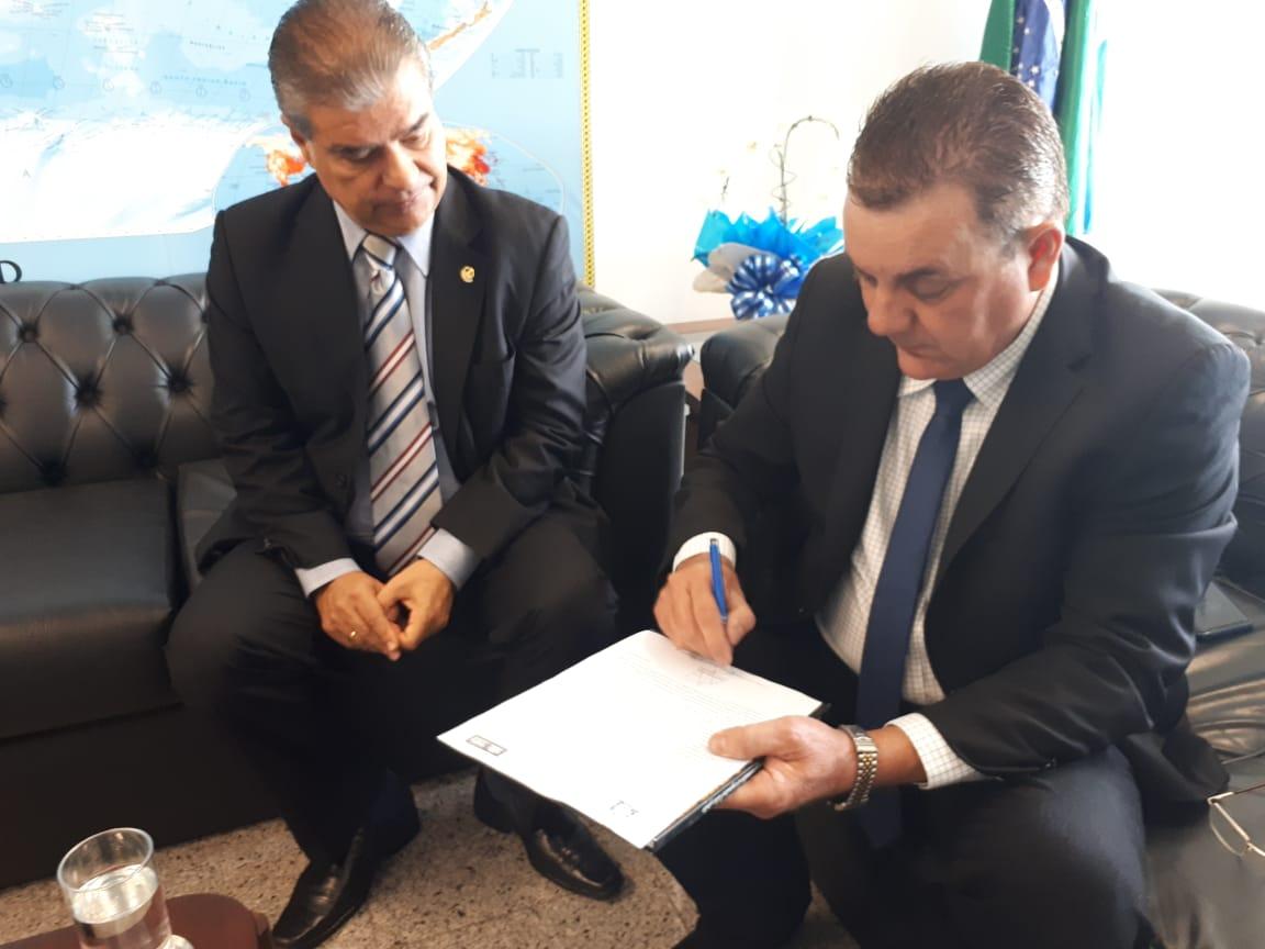 Em Brasília, Guerreiro vai ao Senado e Anater e anuncia mais recursos Em Brasília, Guerreiro vai ao Senado e Anater e anuncia mais recursos