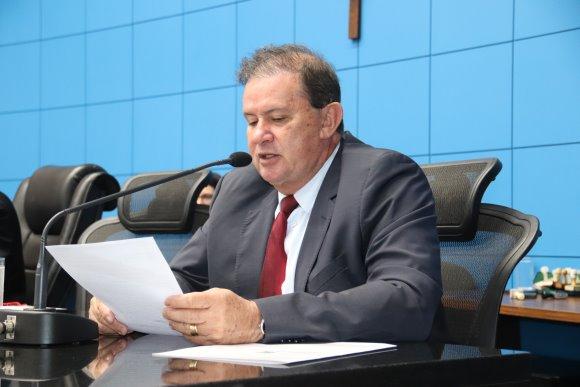 1º vice-presidente da ALMS, Eduardo Rocha, solicita melhorias na sinalização do trevo de Jateí