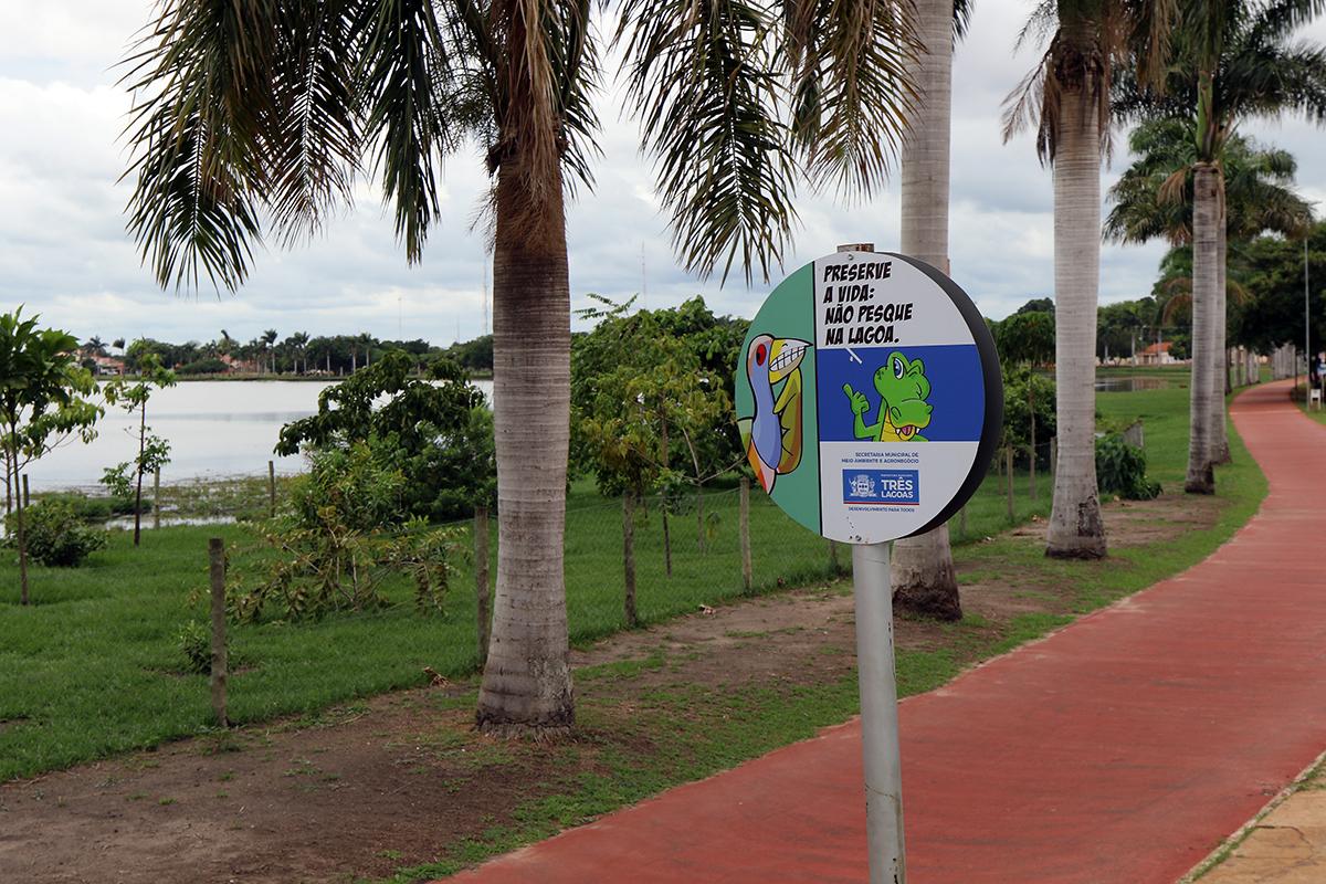 Lagoa Maior conta agora com placas informativas ilustradas e novos bancos