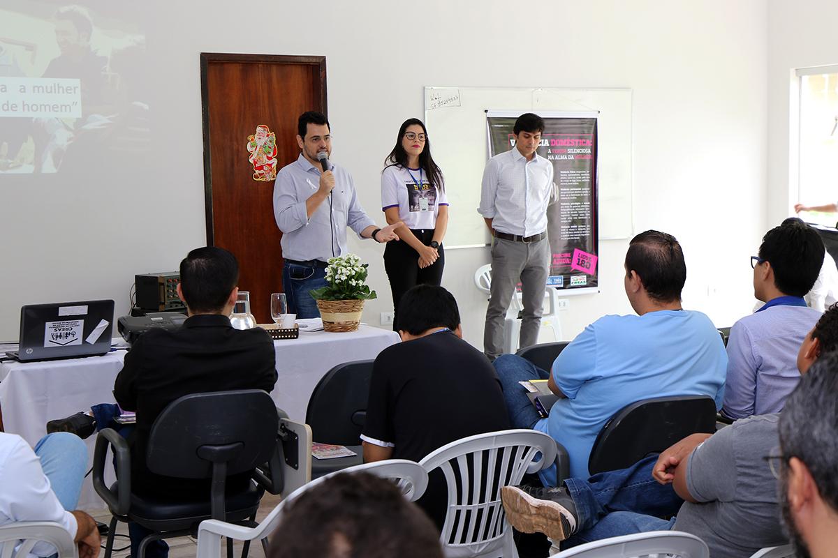 Assistência Social promove encontro de homens no Dia de Mobilização pelo Fim da Violência contra as Mulheres Assistência Social promove encontro de homens no Dia de Mobilização pelo Fim da Violência contra as Mulheres