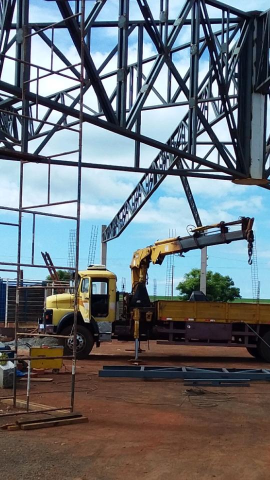 Empresa tem caminhão furtado de dentro do pátio de porto de areia em Três Lagoas