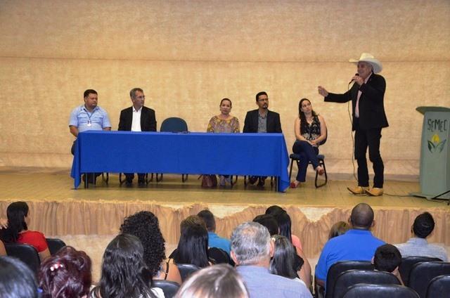 CONCURSO PÚBLICO – Atual gestão empossou 689 servidores, sendo 390 para áreas da Saúde