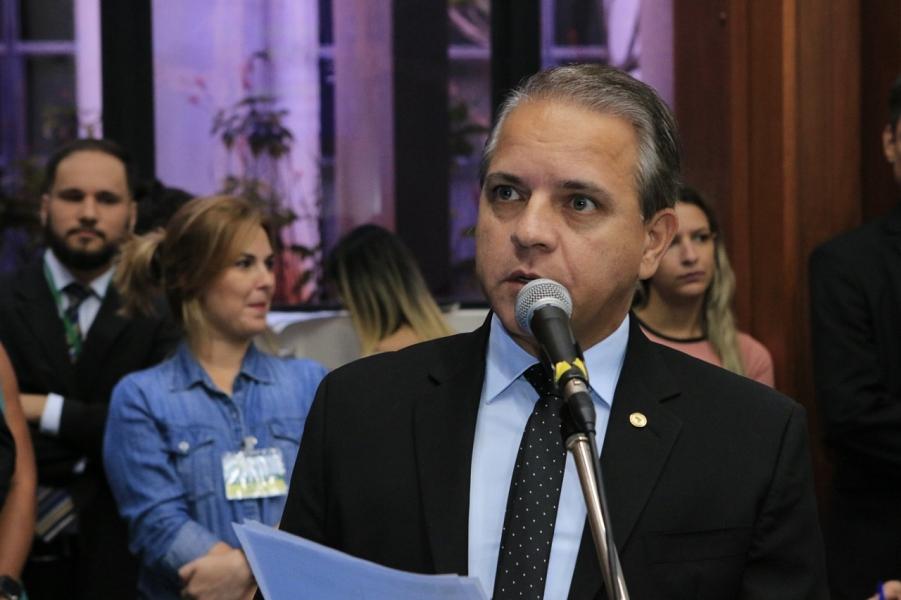 Sofrendo há anos, moradores de Paranhos e Sete Quedas recorrem a Coronel David por asfalto na região Sofrendo há anos, moradores de Paranhos e Sete Quedas recorrem a Coronel David por asfalto na região
