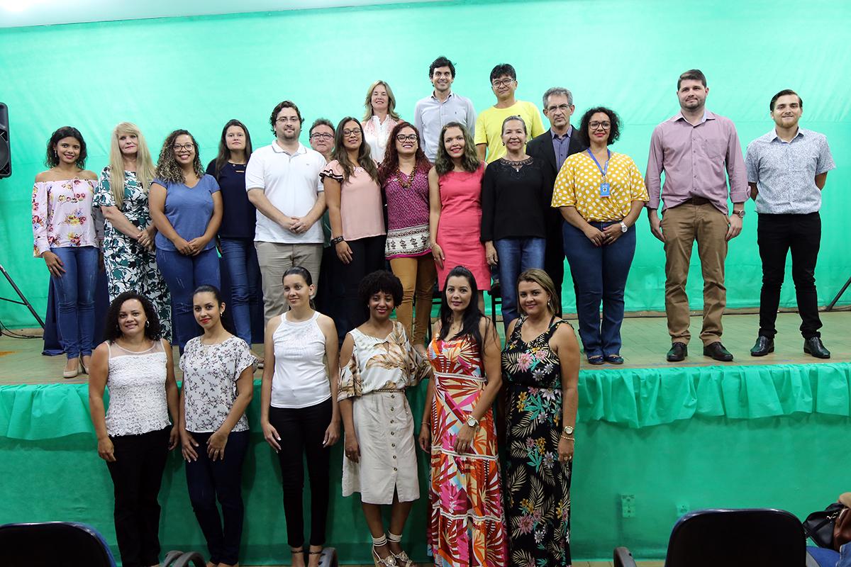 CONCURSO PÚBLICO - Servidores tomam posse para trabalhar na Saúde e na Assistência