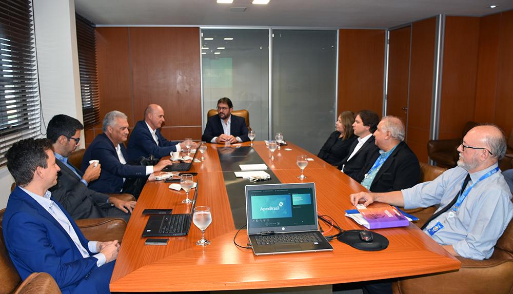 Fiems e Apex Brasil iniciam aproximação para atrair mais investimentos ao Estado