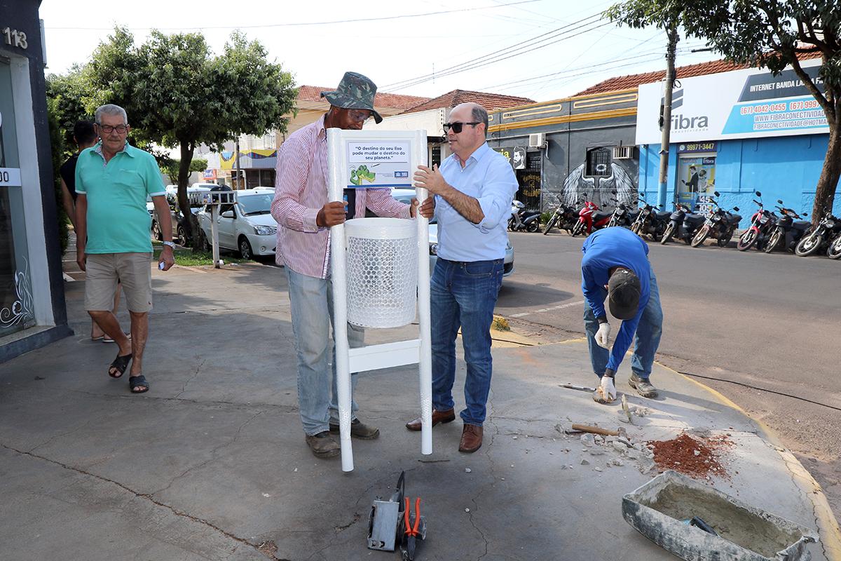 Área central de Três Lagoas contará com 250 novas lixeiras