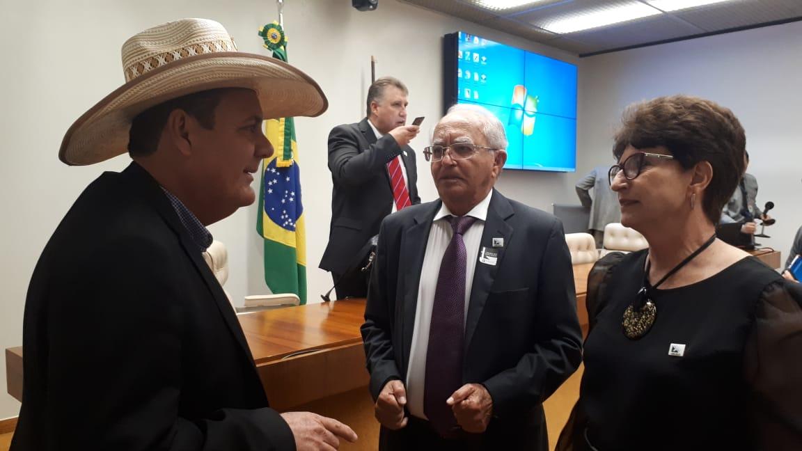Em Brasília, municípios e AMUSUH discutem perda de recursos do ICMS e ISS com reforma tributária