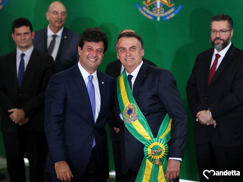 Mandetta deve rejeitar proposta de isolamento vertical de Bolsonaro para contenção de pandemia