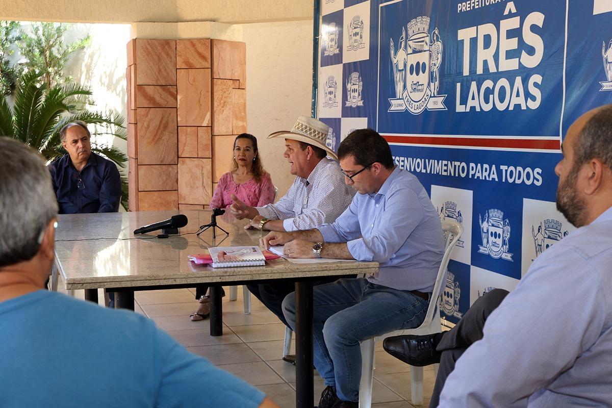 Prefeito Angelo Guerreiro e Comitê de Enfrentamento ao COVID-19 Prefeito Angelo Guerreiro e Comitê de Enfrentamento ao COVID-19