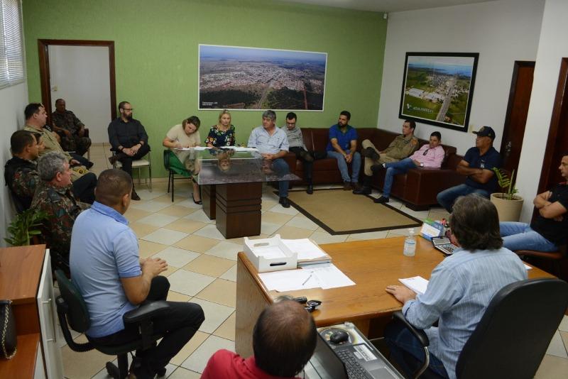 Toque de recolher prefeitura aplica restrições para estabelecimentos em Bataguassu Toque de recolher prefeitura aplica restrições para estabelecimentos em Bataguassu