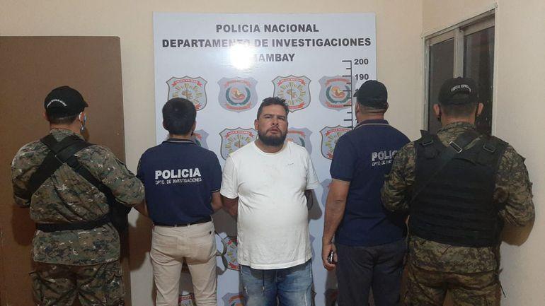 Polícia paraguaia prende suposto mandante do assassinato do jornalista Léo Veras Polícia paraguaia prende suposto mandante do assassinato do jornalista Léo Veras