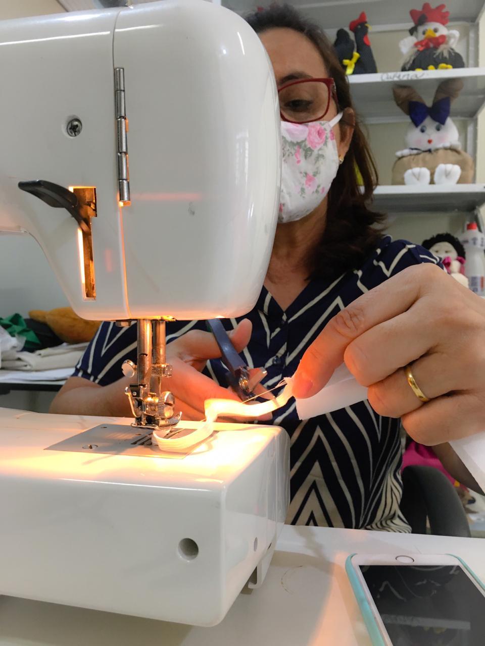 Diretoria de Cultura confecciona 3.500 máscaras para Hospital e APAE