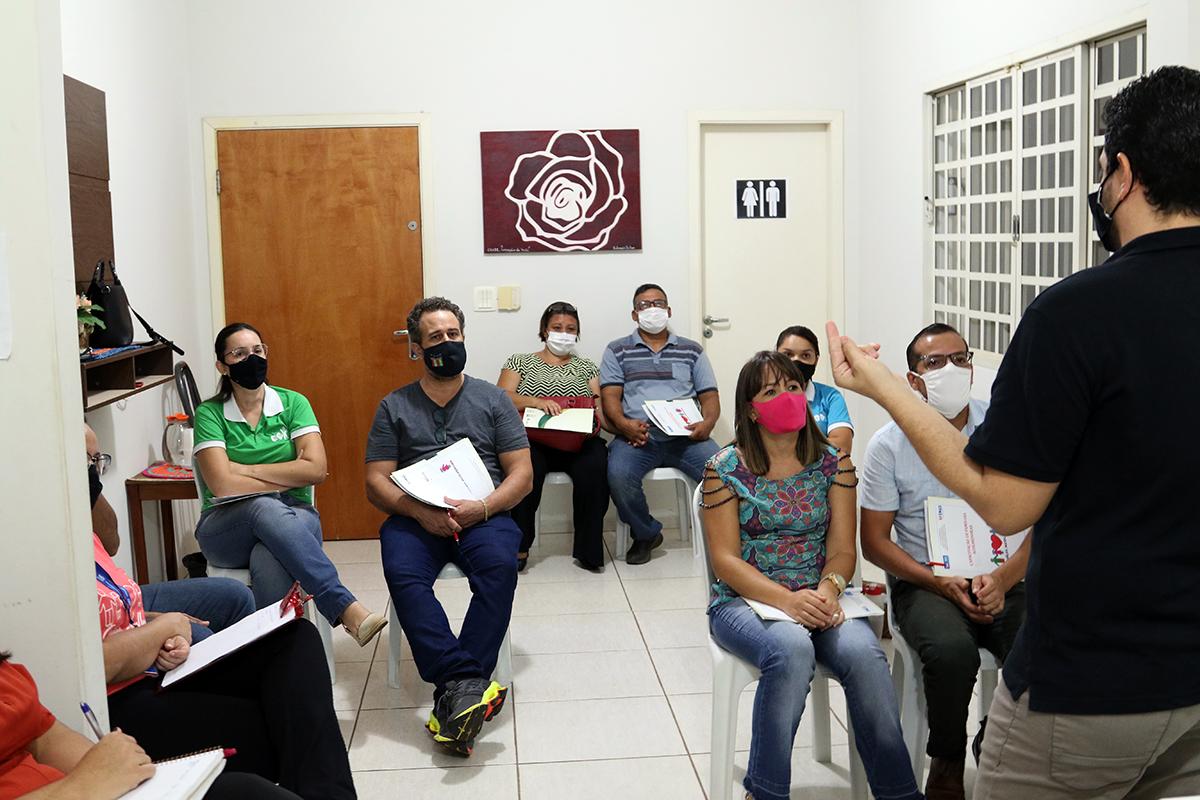 Família Acolhedora realiza capacitação para novas famílias em Três Lagoas