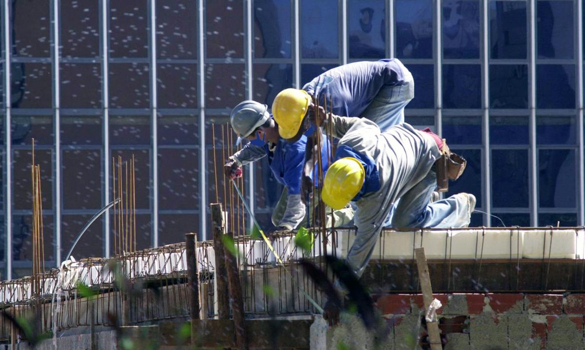 Indústria de Mato Grosso do Sul registra saldo positivo na geração de empregos em fevereiro
