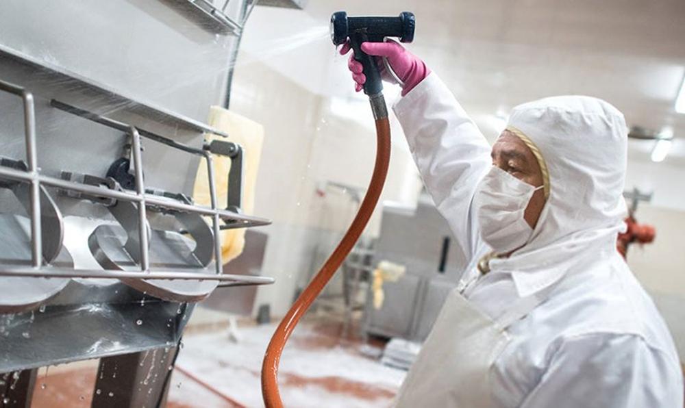 Produção industrial aumenta em maio, mais empresas reportaram crescimento e confiança 