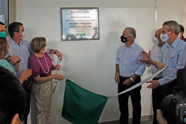 Presidente da ALEMS comemora investimentos estaduais para reforma de escolas Presidente da ALEMS comemora investimentos estaduais para reforma de escolas