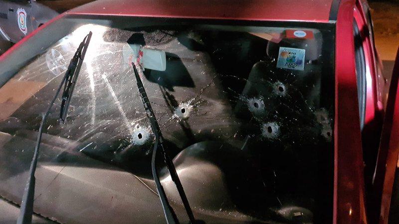 Três execuções em 12h: homem morre por pistoleiros ao chegar em casa na fronteira de MS