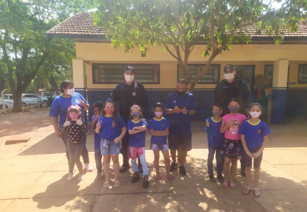 PM realiza mais de 150 visitas nas escolas durante o policiamento escolar no Vale do Ivinhema