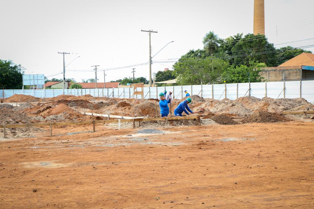Com previsão de atender 200 crianças, construção do prédio do CEI Santa Luzia segue dentro do prazo