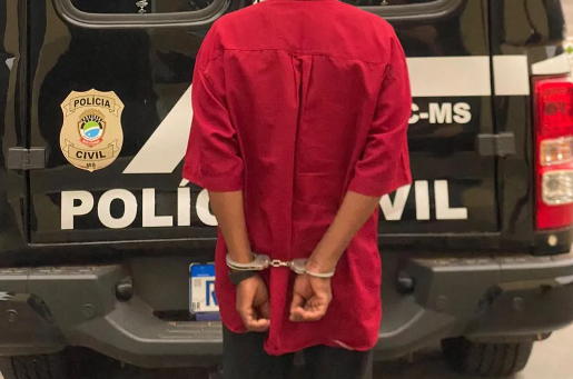 Pastor é preso por suspeita de estupro de vulnerável durante momento de oração em igreja de aldeia em MS, diz polícia