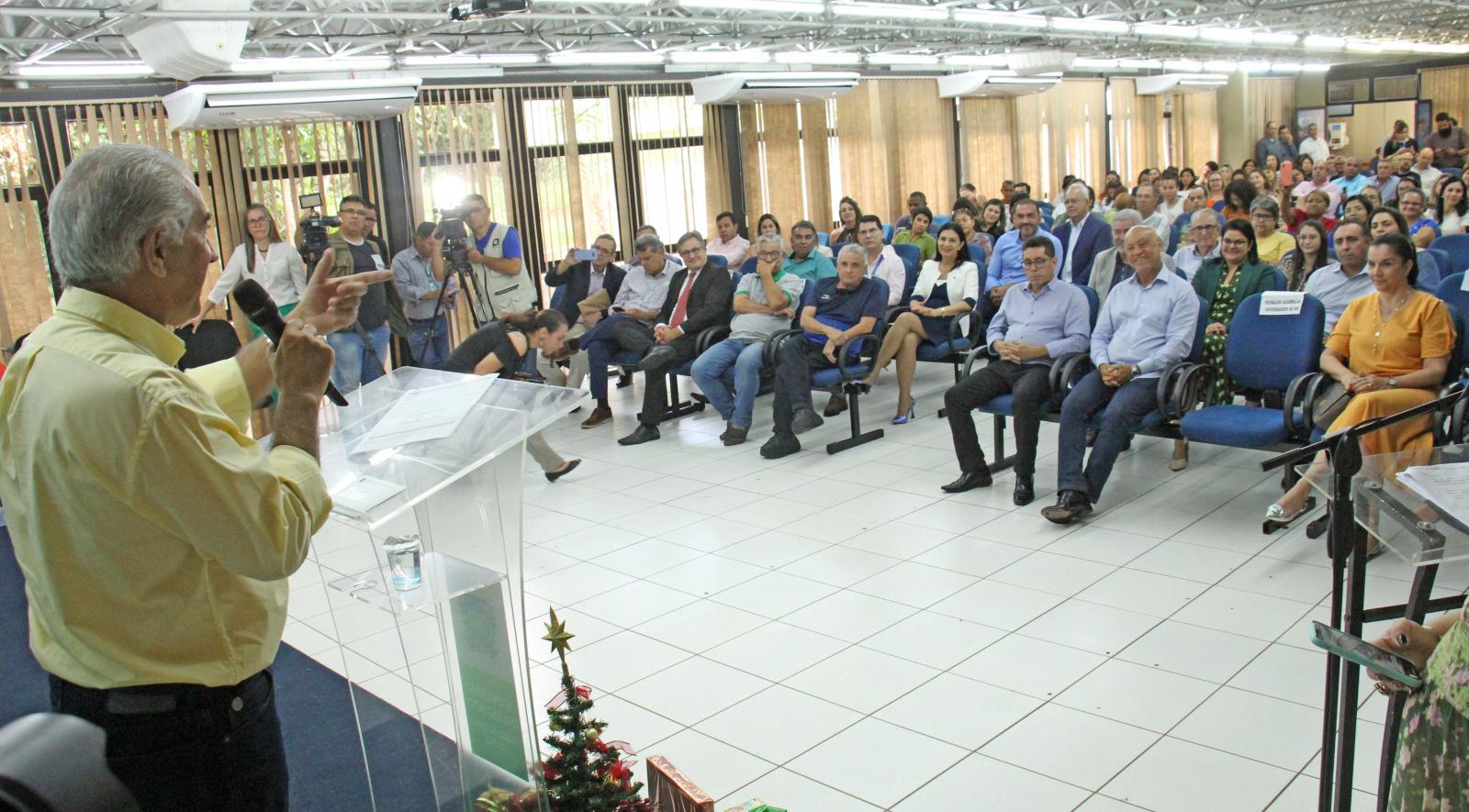 Reinaldo e Fátima Azambuja lançam 7ª campanha de doação; 74 mil brinquedos foram distribuídos desde 2015