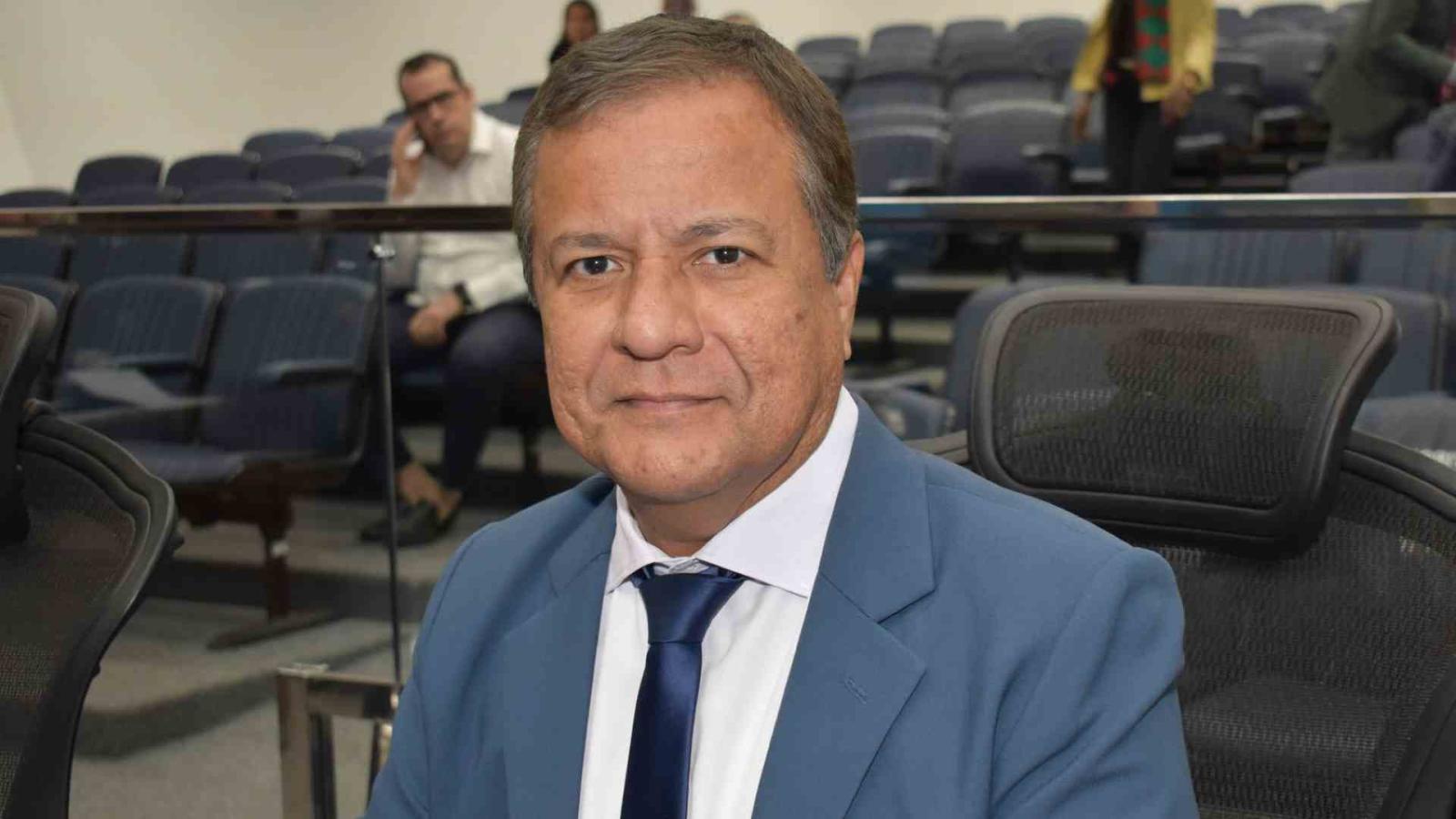 Deputado estadual de Mato Grosso do Sul, Amarildo Cruz morre aos 60 anos
