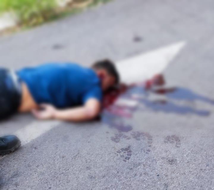 Após briga em festa agiota executa homem com tiro na cabeça em praça