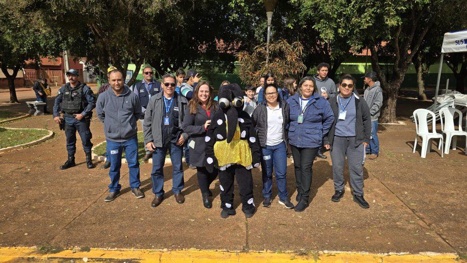 Equipes da Saúde promovem blitz educativa no Distrito de Arapuá para ajudar no combate ao mosquito Aedes aegypti